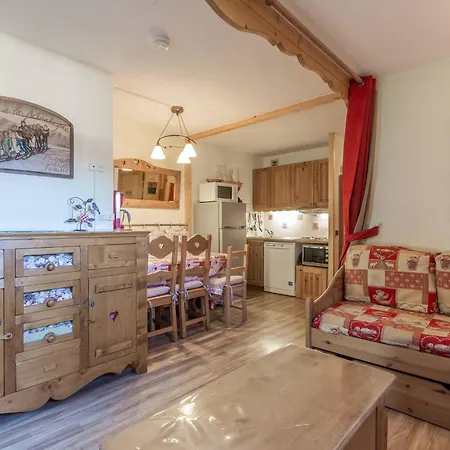 2 Pieces, 4 Pers. A - Proche Pistes Et Commerces, Terrasse Et Parking Inclus - Fr-1-356-264 * Valmorel