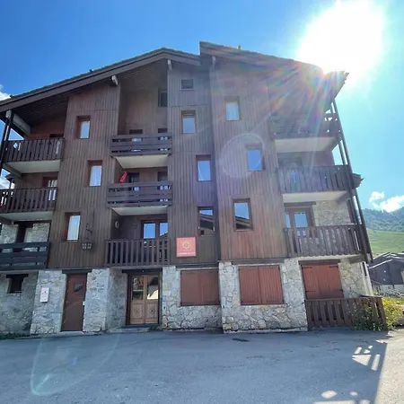 2 Pieces, 4 Pers. A - Proche Pistes Et Commerces, Terrasse Et Parking Inclus - Fr-1-356-264 * Valmorel
